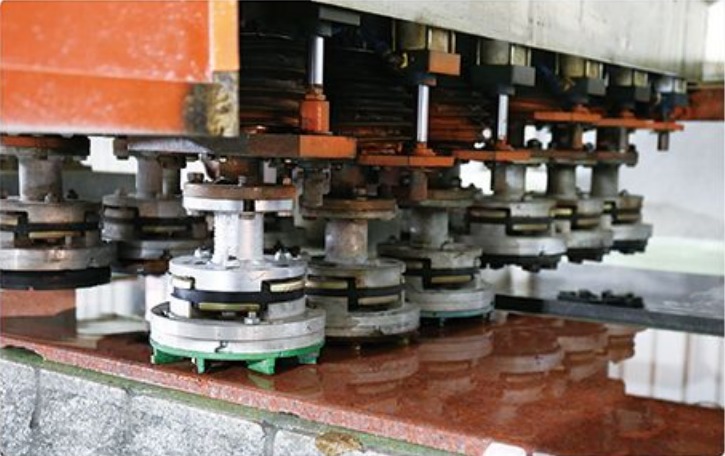 Automatic Stone Polishing Machine